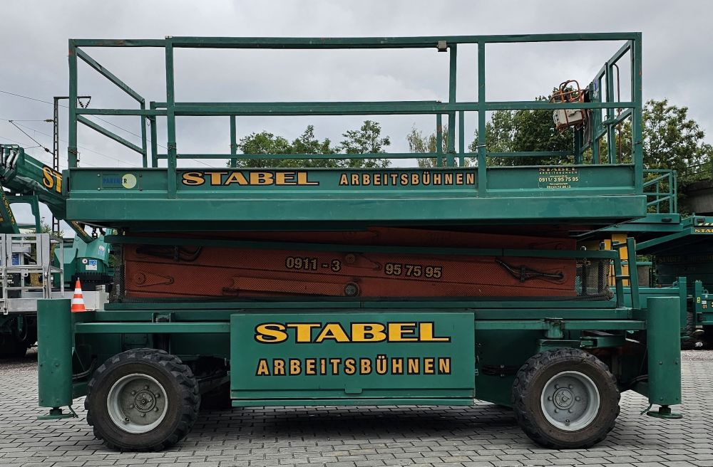 Scherenarbeitsbühne Diesel 15,5m